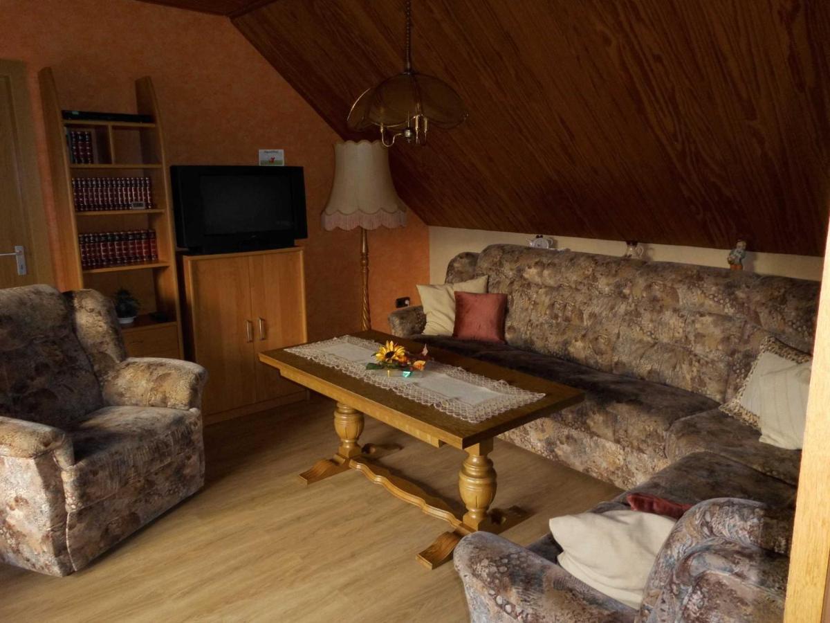 Ferienwohnung Meyer, 35176 Schwerinsdorf Eksteriør billede